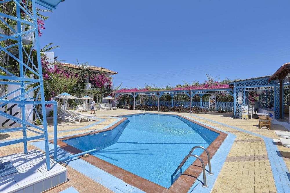 Paul Marie Aparthotel Χερσόνησος Εξωτερικό φωτογραφία