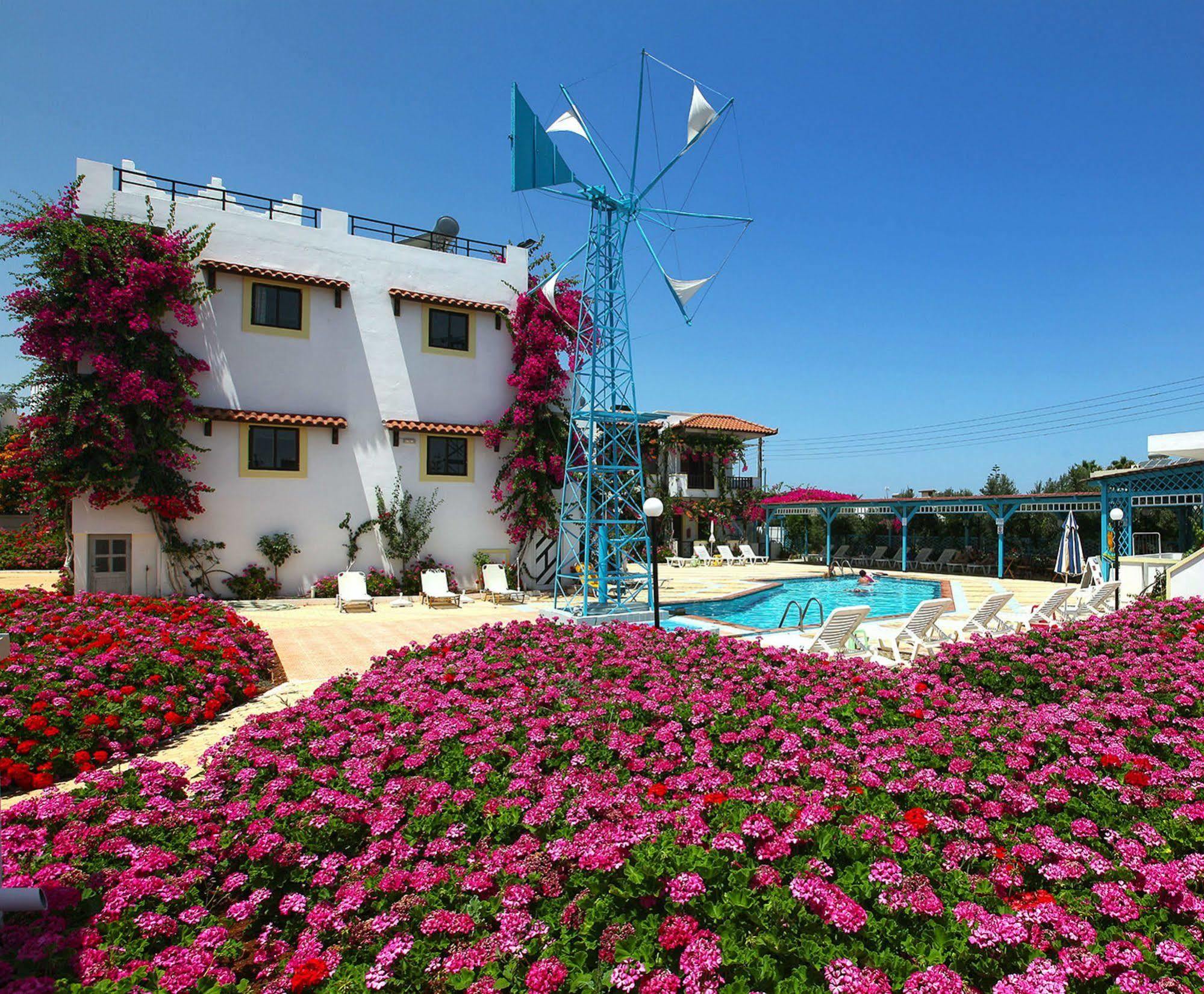 Paul Marie Aparthotel Χερσόνησος Εξωτερικό φωτογραφία